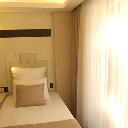 Comfort Elite Sultanahmet 3*